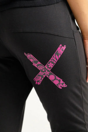 Home Lee Apartment Pants-Winter-Black with Orchid Damask